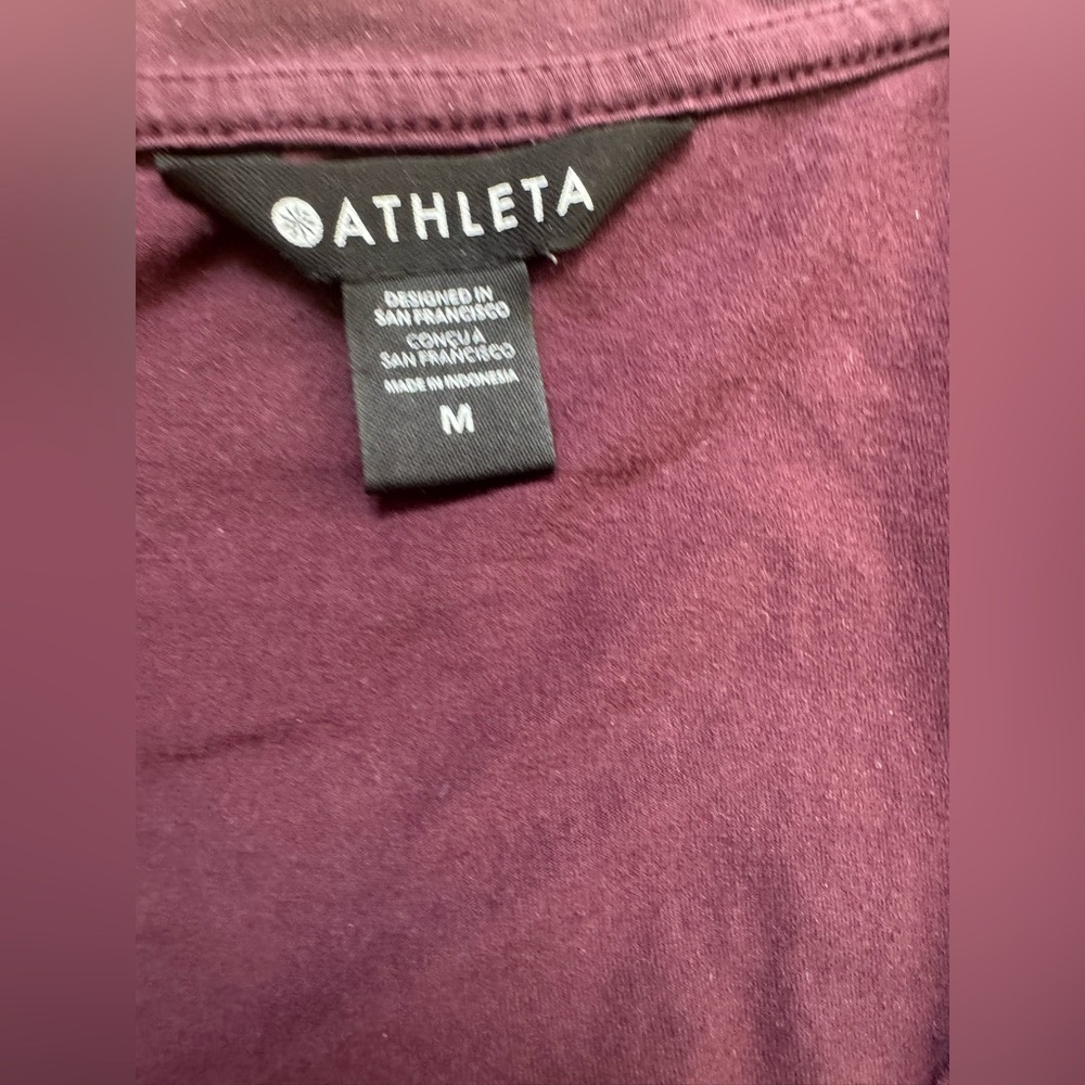 Athleta Women’s Long Sleeve V-Neck Tops Purple Size M - Picture 4 of 4